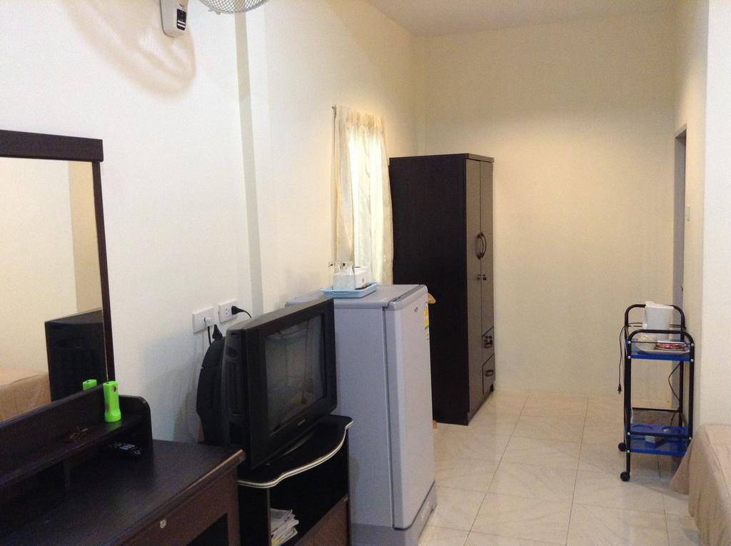 Guest house Wattana