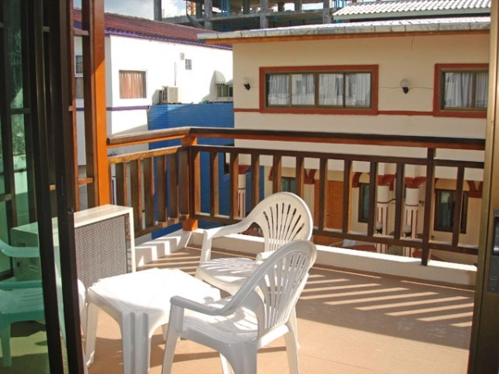 Hostel Tropicoza Patong
