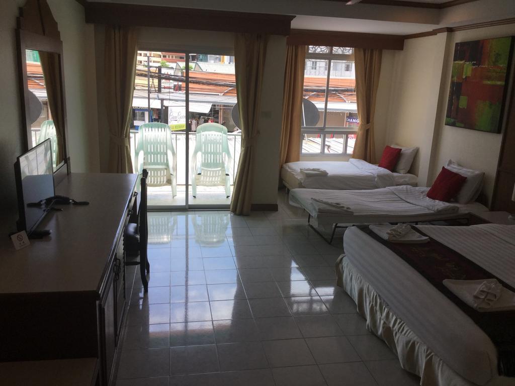 The Yim Siam Patong