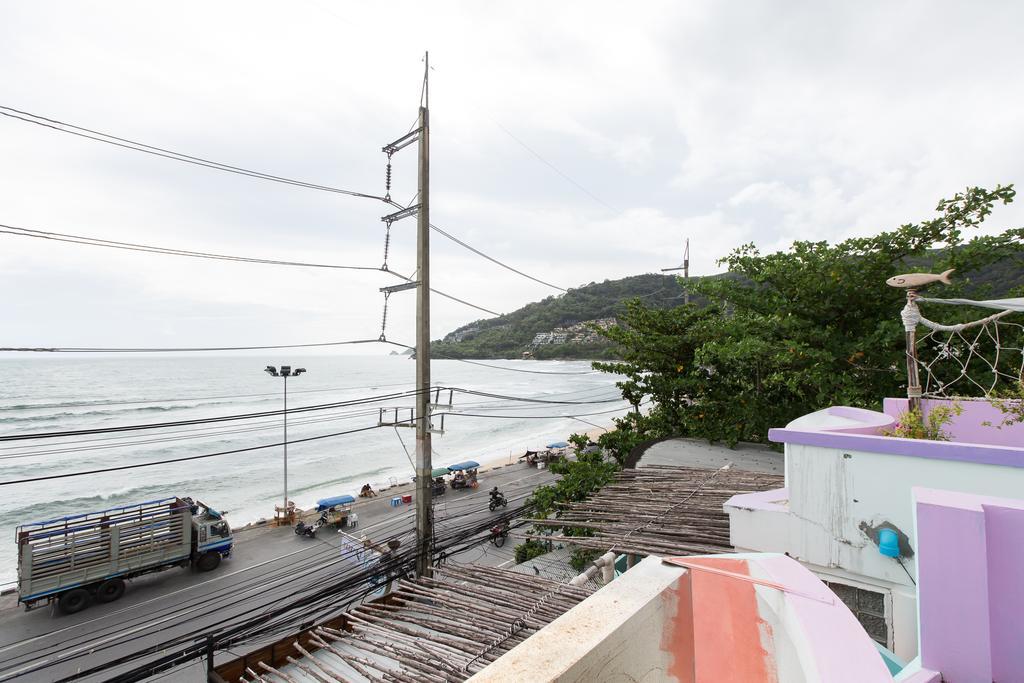 Bed & Breakfast Barefoot Kalim Front