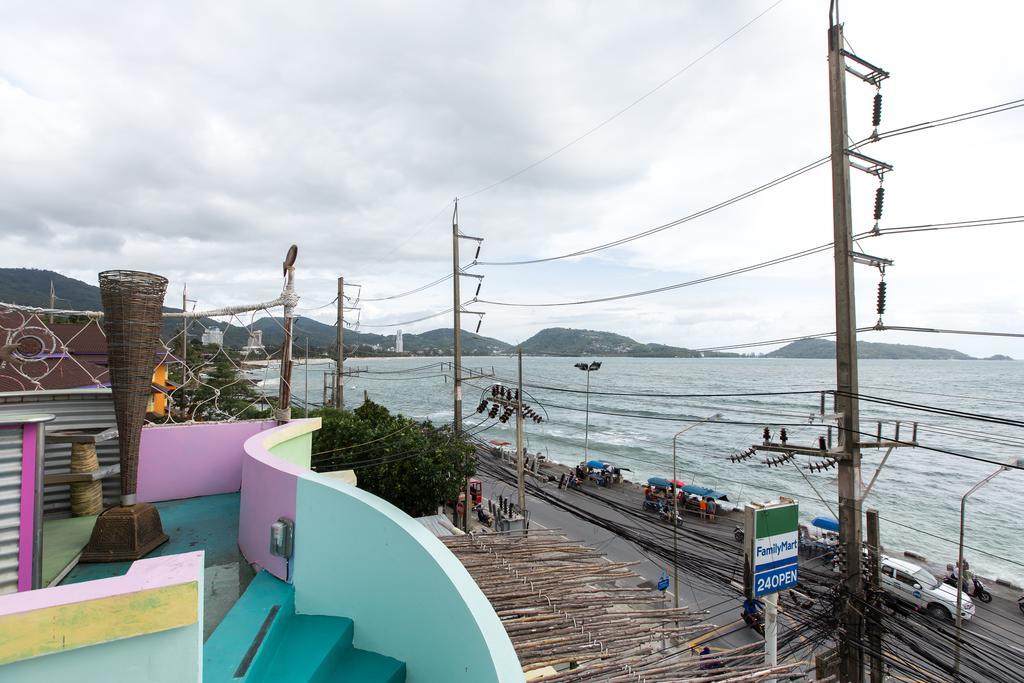 Bed & Breakfast Barefoot Kalim Front