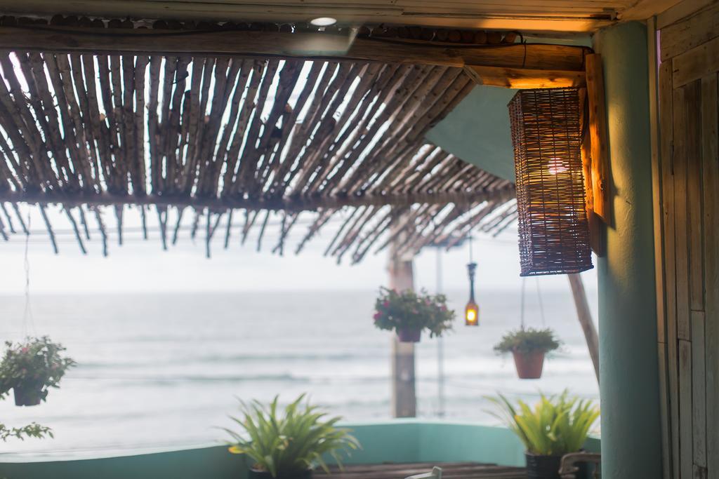 Bed & Breakfast Barefoot Kalim Front 3*