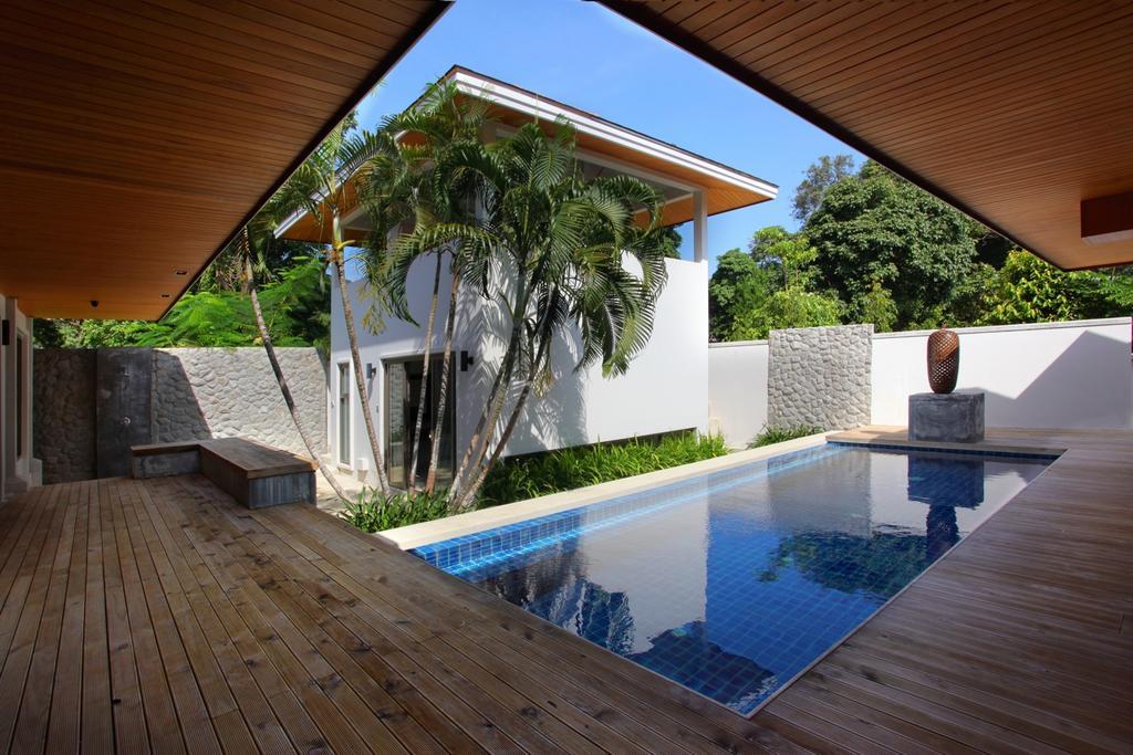 Villa Nai Harn Beach Villa *