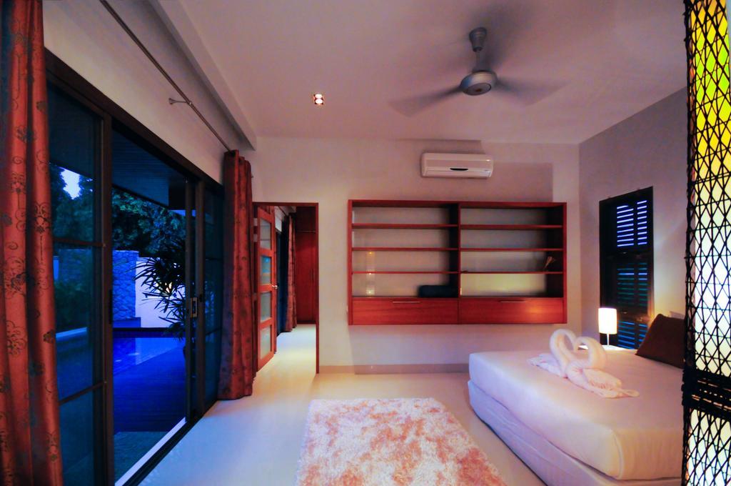 Villa Nai Harn Beach Villa Nai Harn
