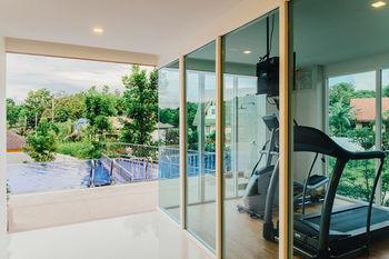 Apartment Saiyuan Buri Nai Harn By Tropiclook Rawai