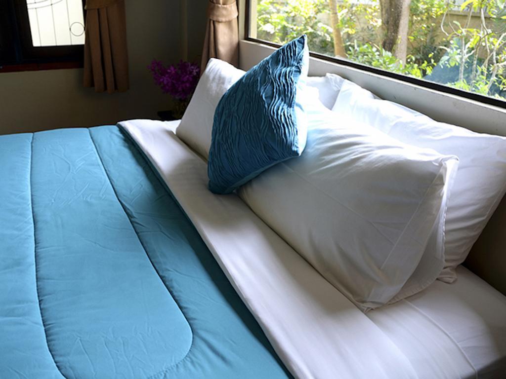Villa Phuket Cleanse Fitness & Health Retreat Nai Harn