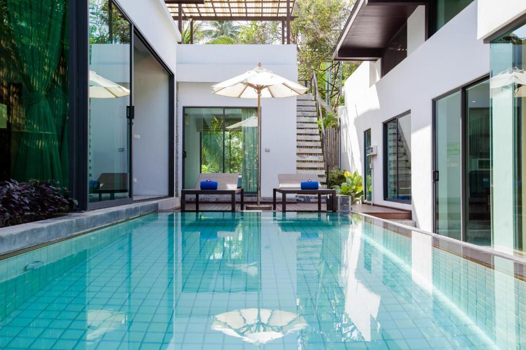 Layan Bang Tao Beach (Phuket)