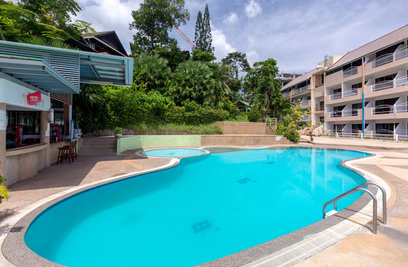 Royal Crown & Palm Patong