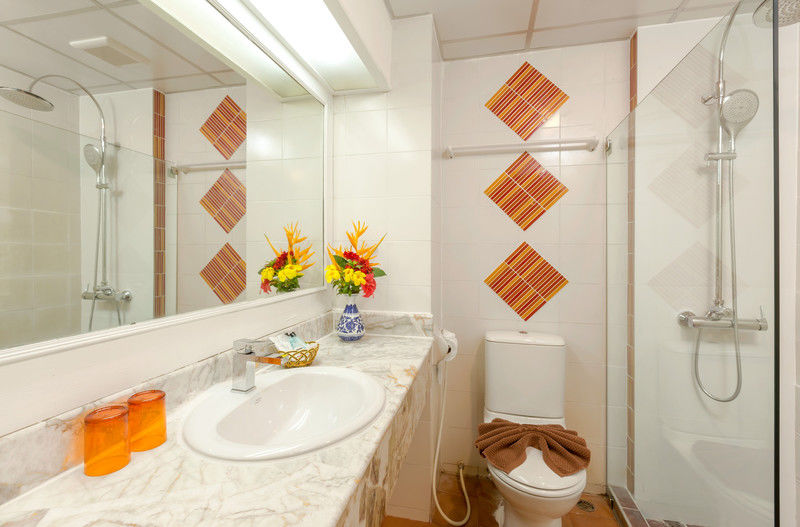 Hotel Royal Crown & Palm 3*