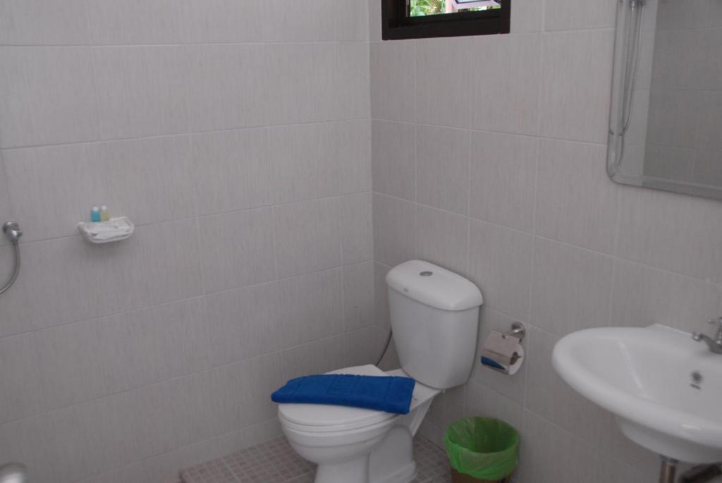 Phuket Wake Park Hotel 3*