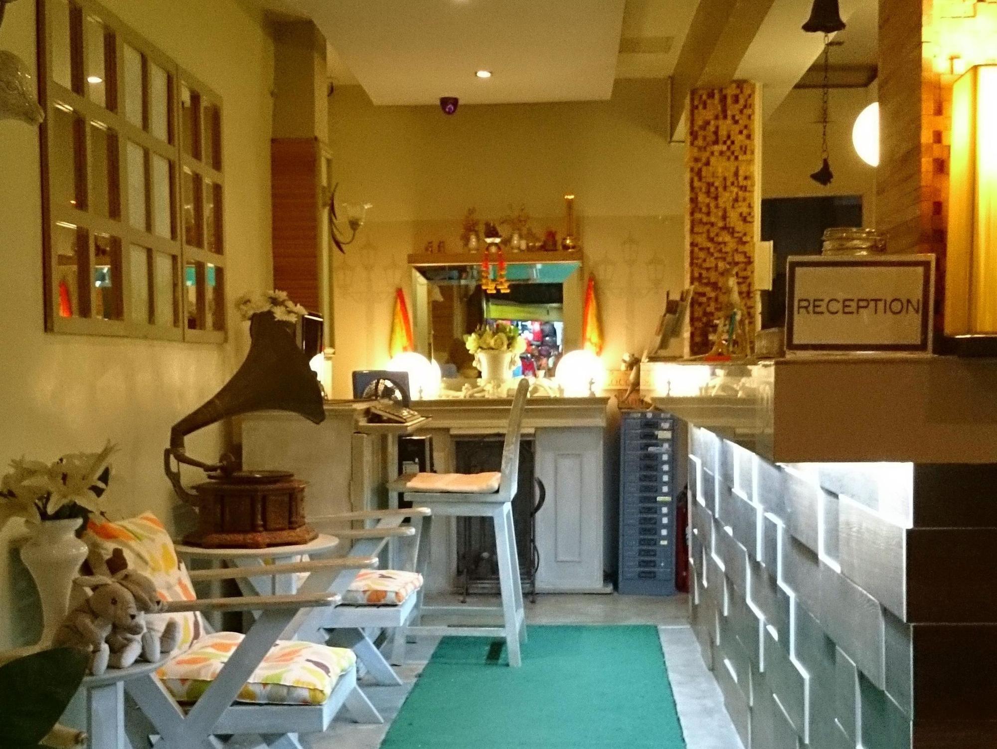 Hotel Limburi Hometel 3*