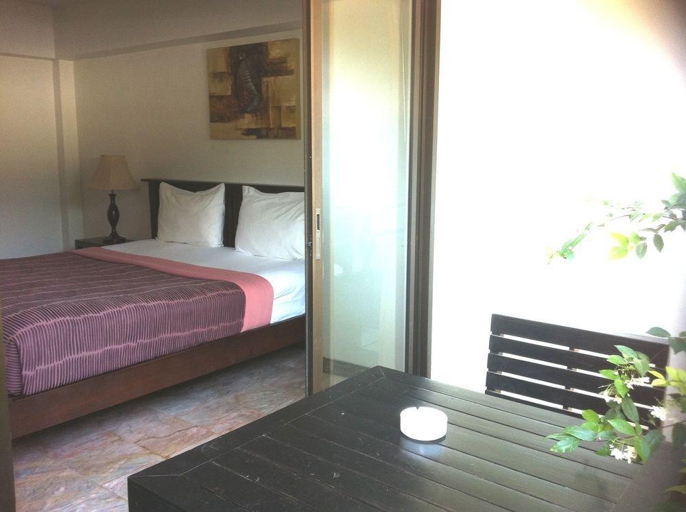 Hotel Beachfront 3*