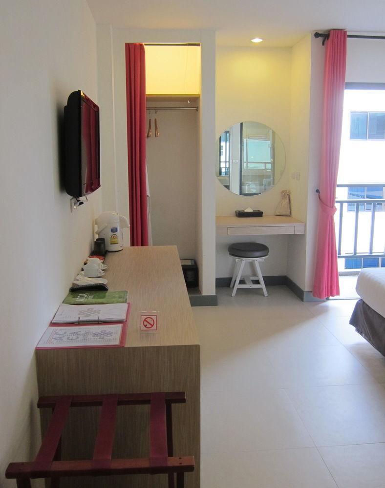 Hotel Acca Patong