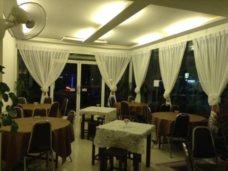 Hotel The Son Patong