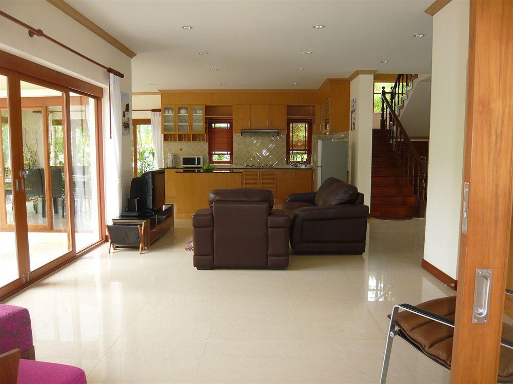 Bangtao Tropical And Resort 4*