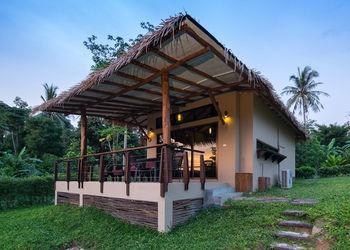 Jindarin 4* Coconut Island