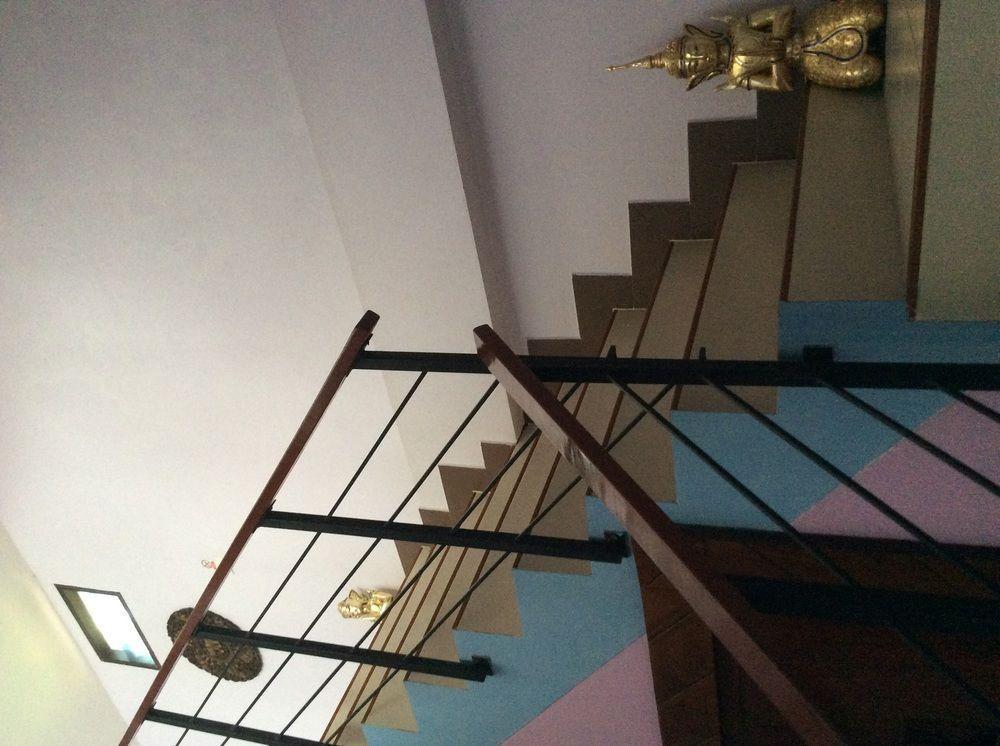Baan Yuyen Guest house Karon