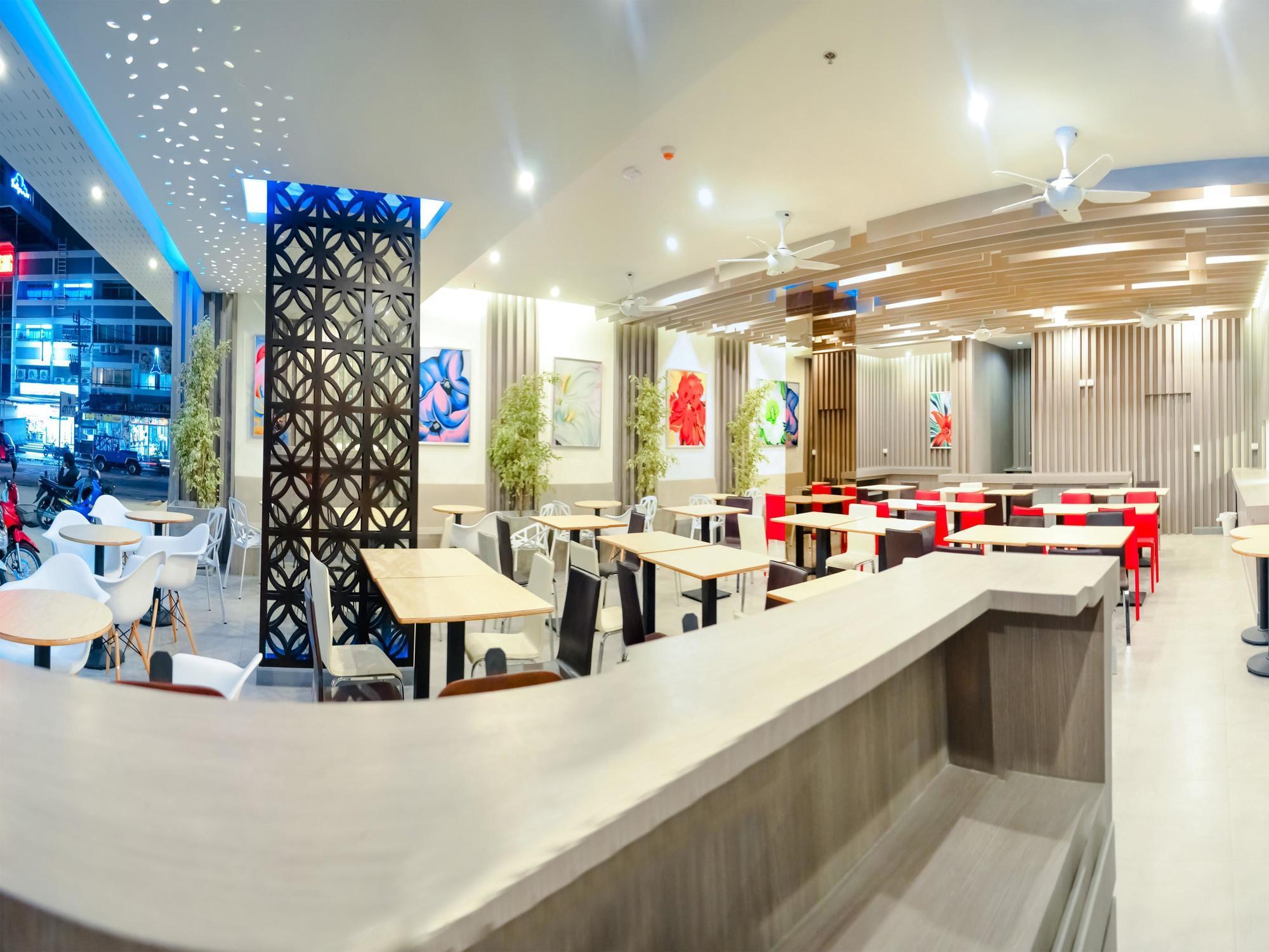 Mirage Express Phuket Hotel 3*