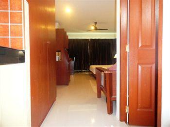 Baan Leelawadee * Bang Tao Beach (Phuket)