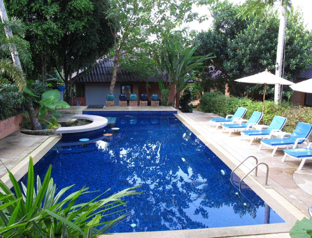 Flora Ville-sha Resort Chalong