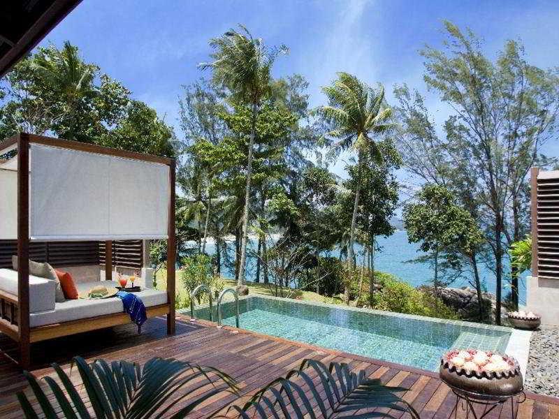 Centara Phuket 4*