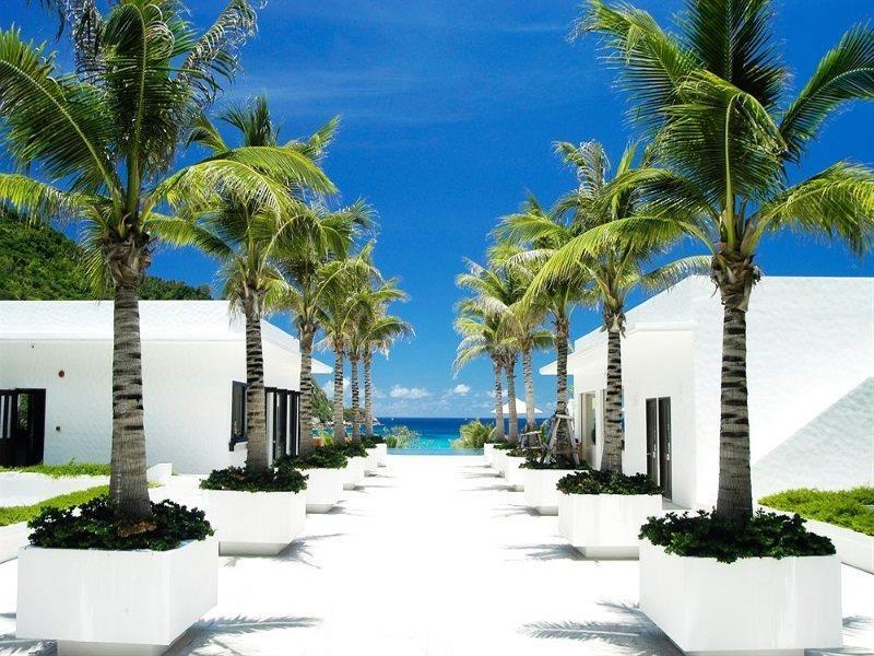 Racha Island Hotel 3*