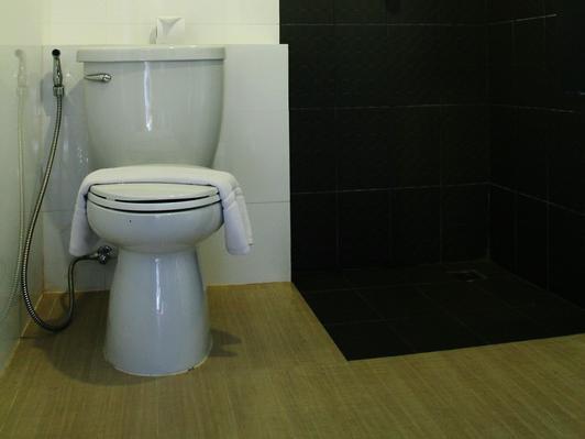 Patong Gallery Hotel *