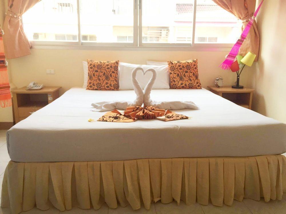 Oyo 1134 Baan Zarn Gasthof Patong
