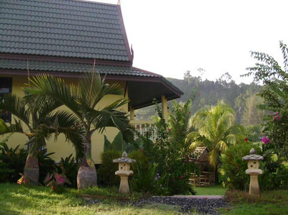 Chez Charly 3* Nai Yang