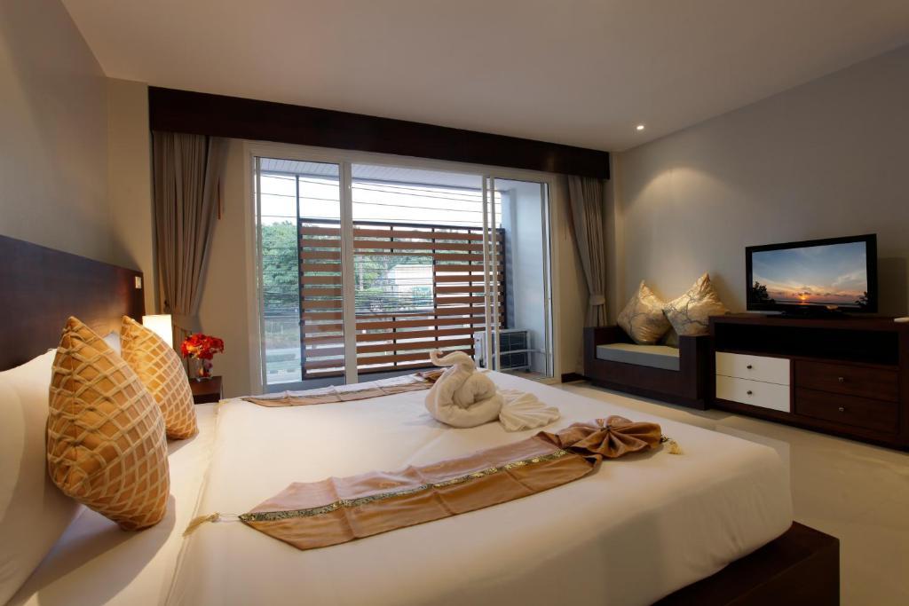 Nize - Sha Phuket