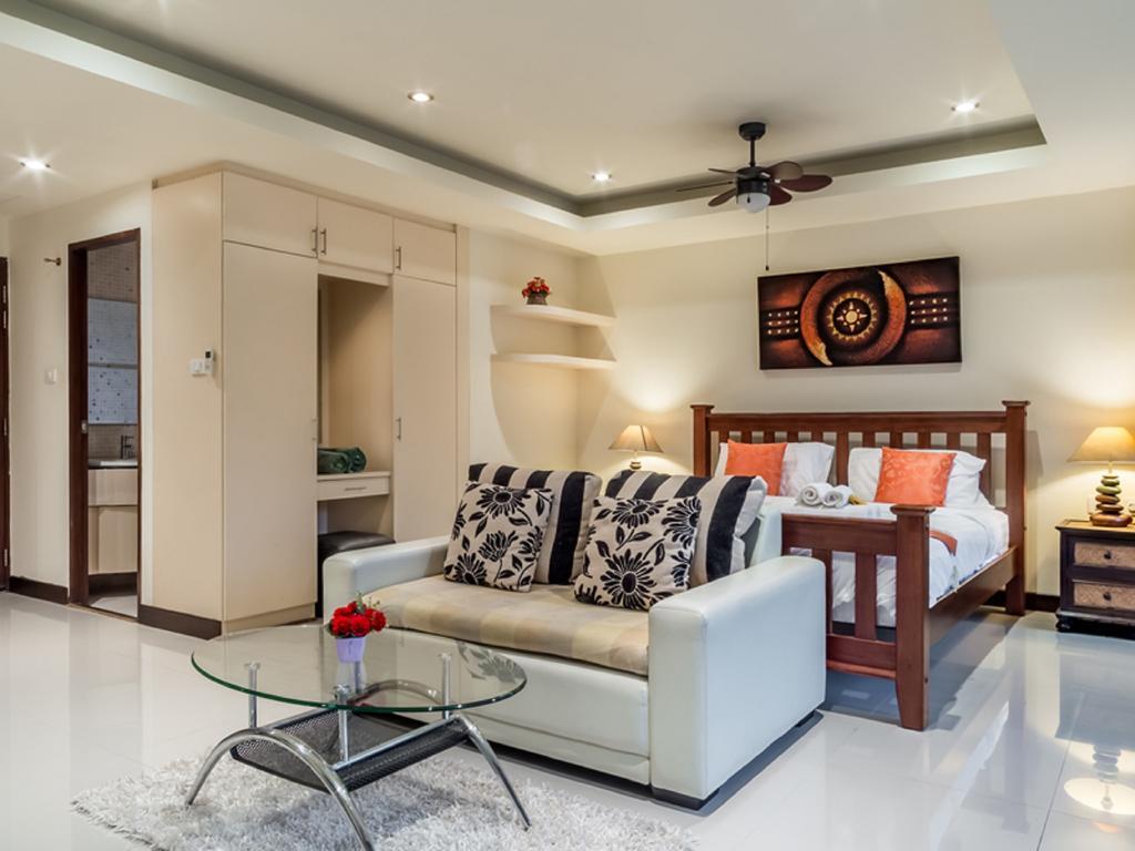 Hotel At Naiharn Boutique Hotel 3*