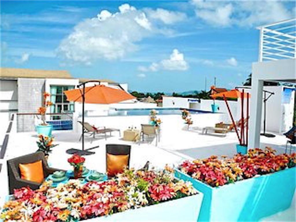 Sunrise 3 Bedrooms Spacious In Nai Harn Apartment *