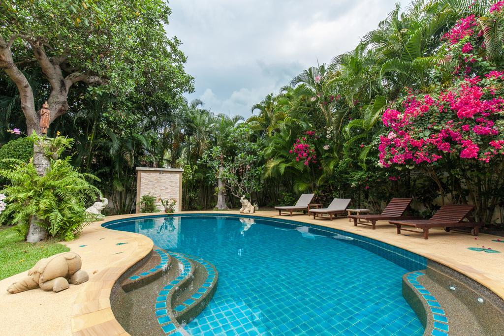 Villa La Romanee Infinity By G Estate Rawai