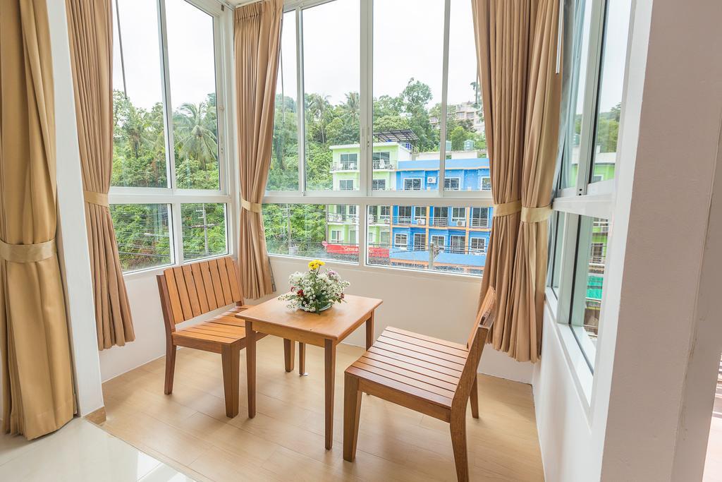 Sukcheewa Phuket Patong