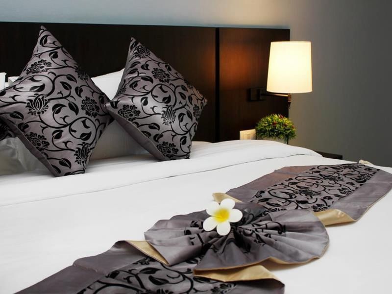Simplitel 3* Karon