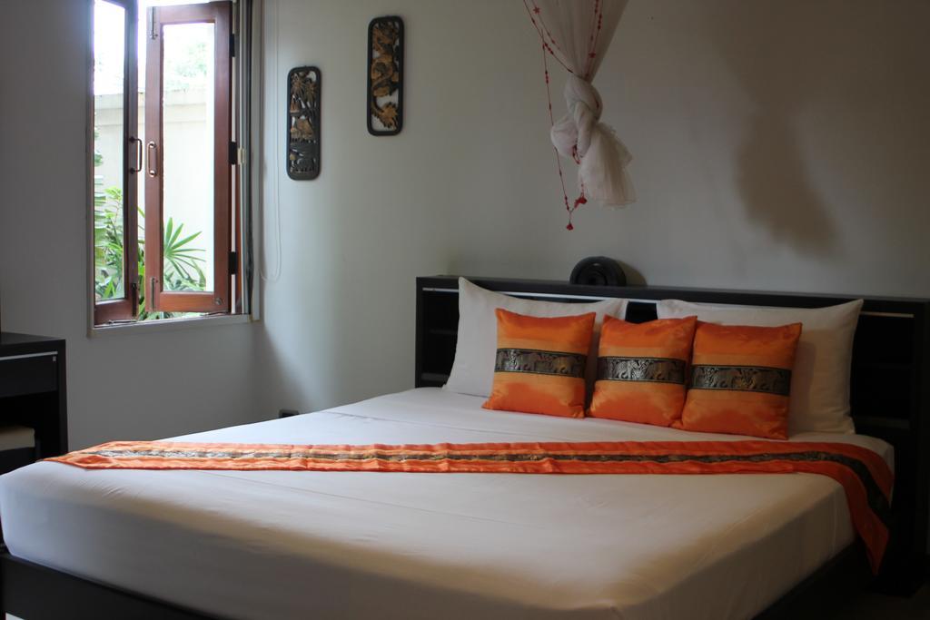 Sabai Apartment Surin Beach (Phuket)