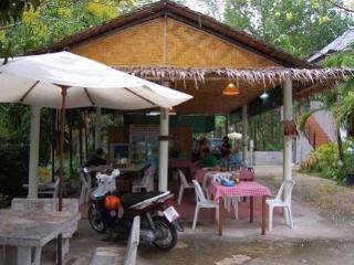 Hotel Family Ban Bang Khu (Phuket)