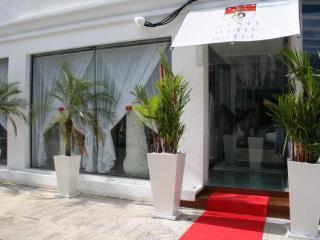 Santi White 3* Phuket