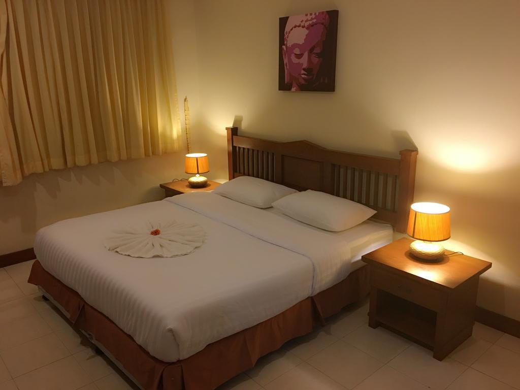 Guest house Same Same Patong