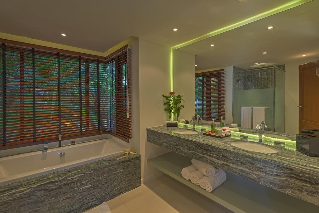 Villa Sunyata Kata Beach (Phuket)