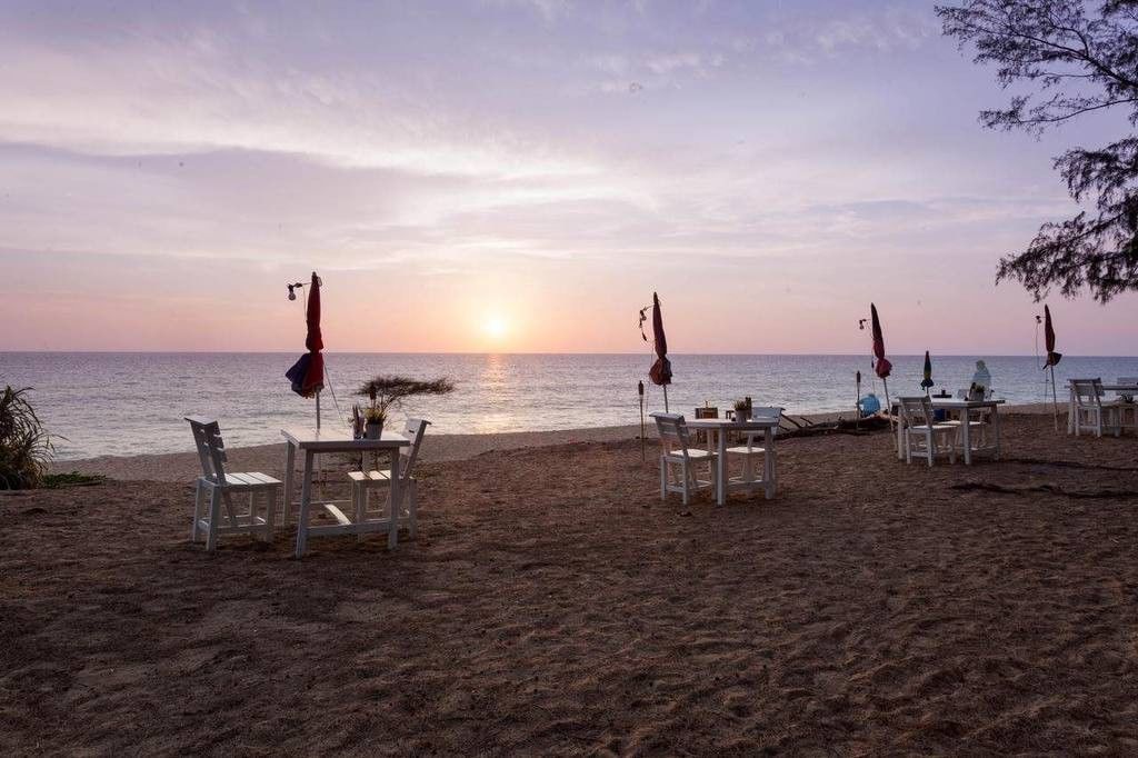 Micky Monkey Beach At Maikhao Beach Hotel Mai Khao