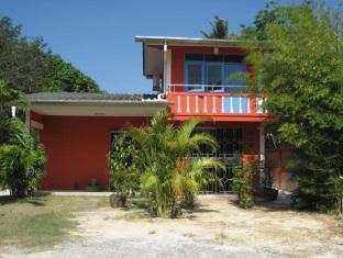 Chez Charly 3* Nai Yang