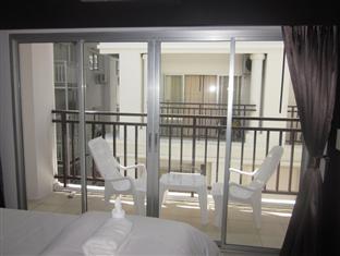 Star House 3* Patong