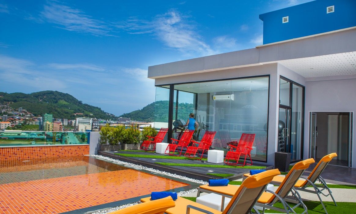 Hotel The Crib Patong - Sha Certified 4*
