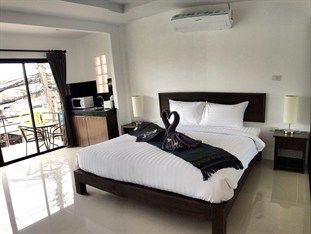 The Seashore Service Apartment *