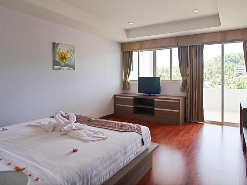 Bangtao Tropical And Resort 4*