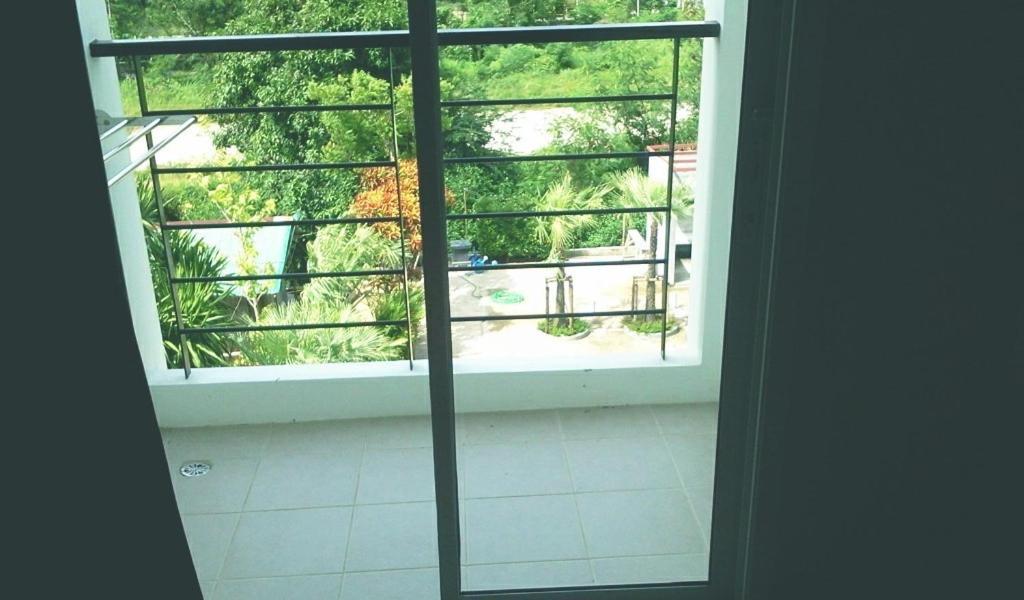 Rojjana Apartment