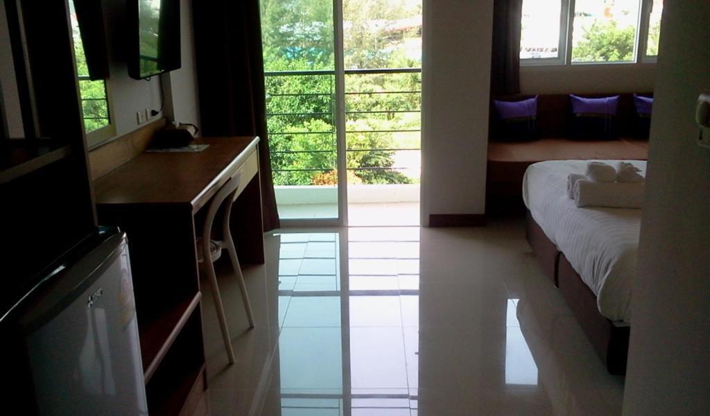 Rojjana Apartment *
