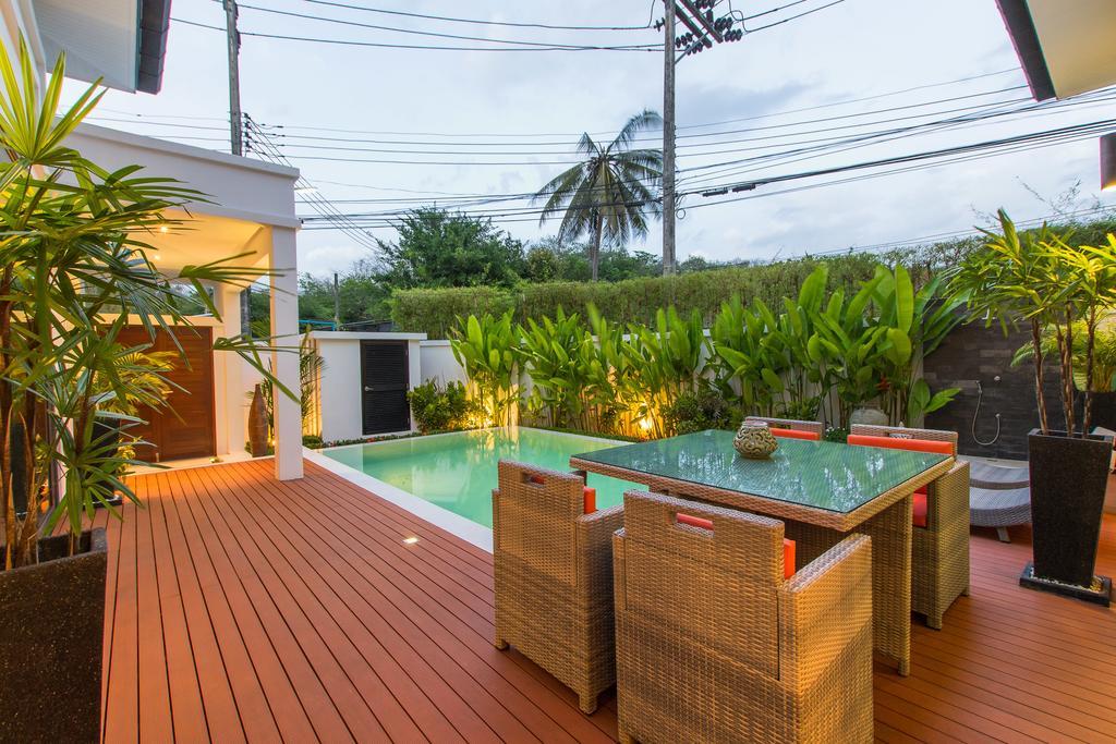 Baan Isawan Pool