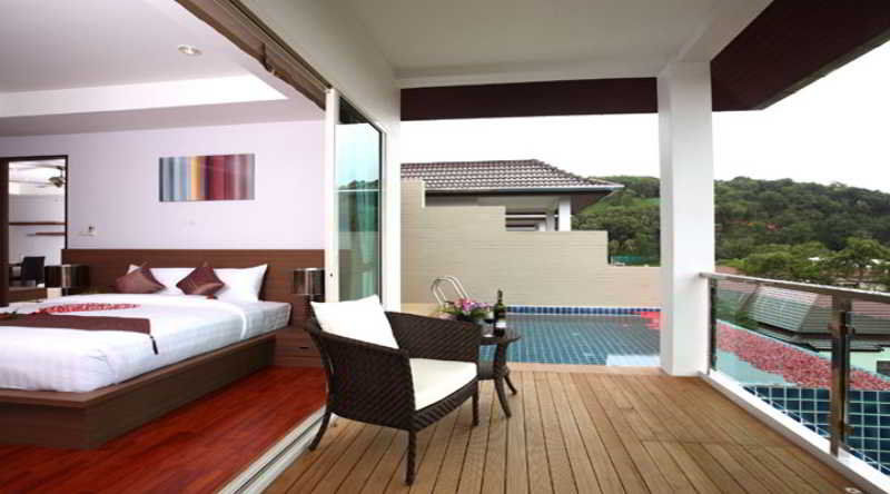 Resort Bangtao Tropical And 4*